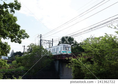 A Chichibu Railway train running near Wadō-Kuroya Station. A Chichibu Railway train running near Wadō-Kuroya Station. 141362722