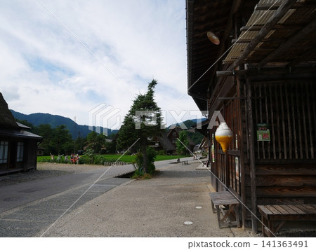 Under the eaves of a gassho-zukuri house 141363491