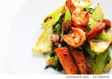 Chinese stir-fried bok choy and shrimp 141366934