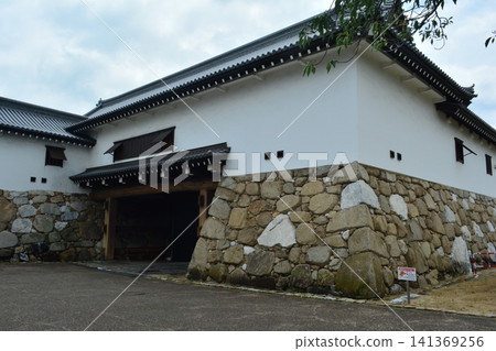 Imabari Castle 93: Iron Gate Imabari Castle 93: Iron Gate 141369256