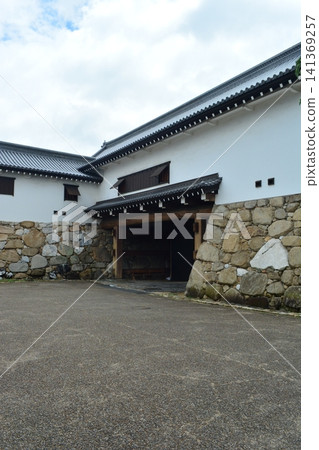 Imabari Castle 92: Iron Gate Imabari Castle 92: Iron Gate 141369257