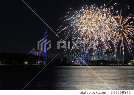 Hakkeijima上的煙花 Hakkeijima上的煙花 141369571