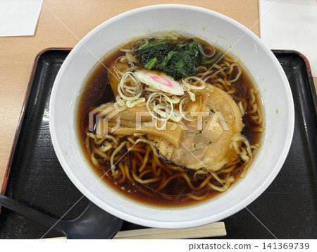 醬油拉麵 醬油拉麵 141369739