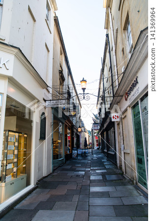 Historic honey-colored stone buildings: The cityscape of Bath, a UNESCO World Heritage Site in the UK. Historic honey-colored stone buildings: The cityscape of Bath, a UNESCO World Heritage Site in the UK. 141369964