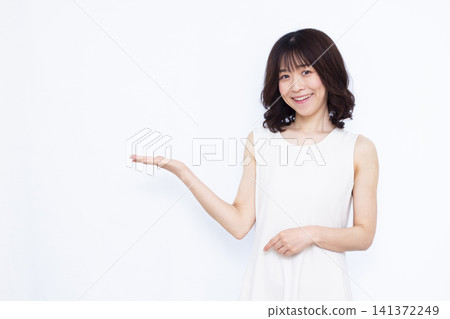 女人介紹 141372249