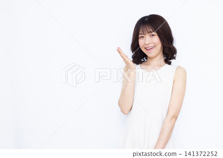 女人介紹 141372252