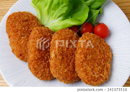 Delicious croquette 141373518