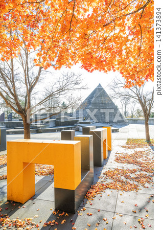 Autumn leaves and a pyramid-shaped toilet at Moerenuma Park, Sapporo City Autumn leaves and a pyramid-shaped toilet at Moerenuma Park, Sapporo City 141373894