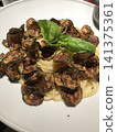 Zucchini spaghetti 141375361