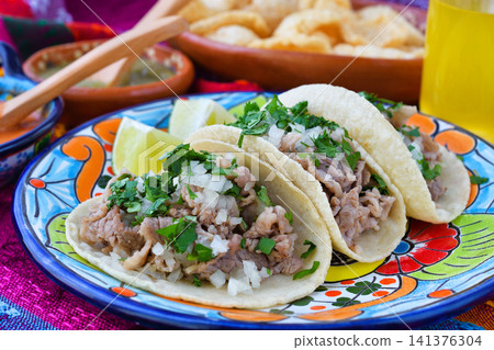 Beef tacos (Beef tacos, Tacos de res) Beef tacos (Beef tacos, Tacos de res) 141376304