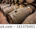 Whiskey, barrels, aging 141376401