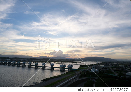 2025年7月,從富士島眺望,位於三重縣桑名市長島町名花之里西北方向(照片10) 2025年7月,從富士島眺望,位於三重縣桑名市長島町名花之里西北方向(照片10) 141378677
