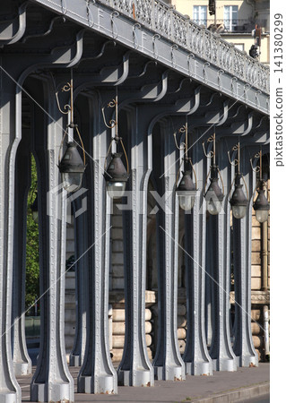 Under the elevated tracks of the Paris Metro (Bir-Hakeim) Under the elevated tracks of the Paris Metro (Bir-Hakeim) 141380299