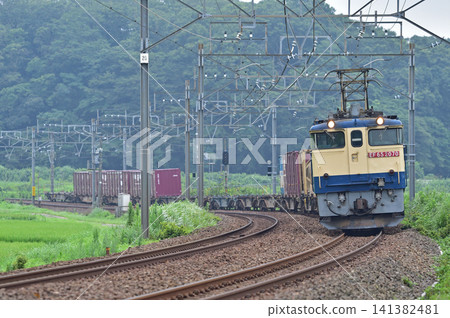 總武幹線、莫井 - 佐倉、JR 貨運、EF65-2070(新鶴見) 總武幹線、莫井 - 佐倉、JR 貨運、EF65-2070(新鶴見) 141382481