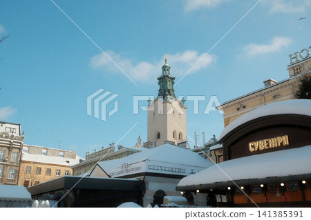 Winter morning view of Lviv Rynok Square Winter morning view of Lviv Rynok Square 141385391