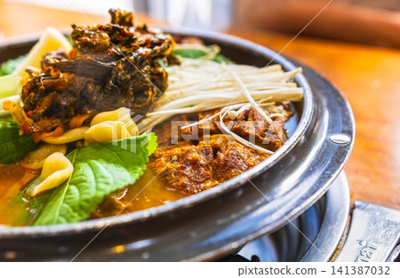 Authentic Korean Gamjatang (stewed pork spare ribs) Authentic Korean Gamjatang (stewed pork spare ribs) 141387032