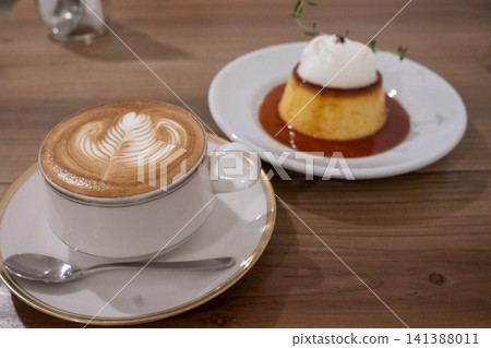 Latte and pudding Latte and pudding 141388011