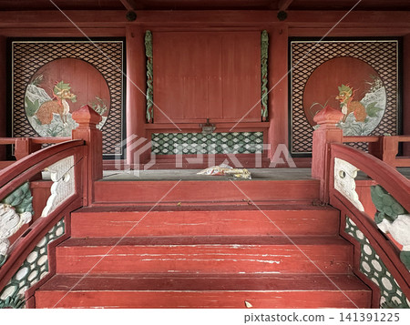 我在沖繩一個陰天參觀的神社 141391225