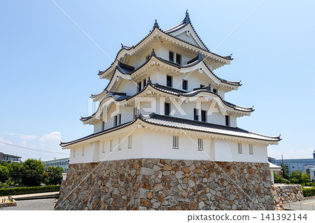 Amagasaki Castle (built by a fudai daimyo of the Edo shogunate as a western defense for Osaka) Photographed in July 2026 Amagasaki Castle (built by a fudai daimyo of the Edo shogunate as a western defense for Osaka) Photographed in July 2026 141392144