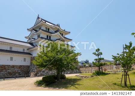 Amagasaki Castle (built by a fudai daimyo of the Edo shogunate as a western defense for Osaka) Photographed in July 2026 Amagasaki Castle (built by a fudai daimyo of the Edo shogunate as a western defense for Osaka) Photographed in July 2026 141392147