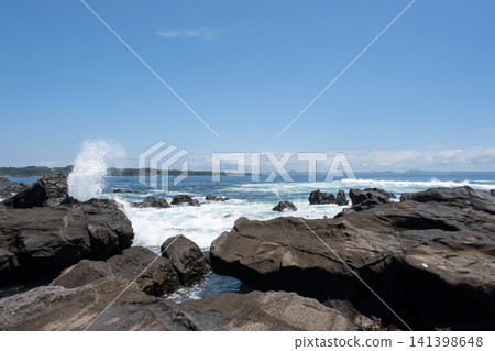Waves crashing against the rocky shore of Jogashima Island in Miura City, Kanagawa Prefecture. Waves crashing against the rocky shore of Jogashima Island in Miura City, Kanagawa Prefecture. 141398648