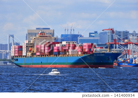 Container ships departing from Tokyo Bay Container ships departing from Tokyo Bay 141400934
