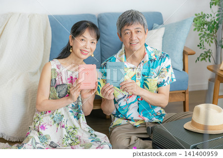 Senior couple planning a trip Senior couple planning a trip 141400959