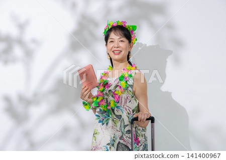 Senior women traveling Senior women traveling 141400967