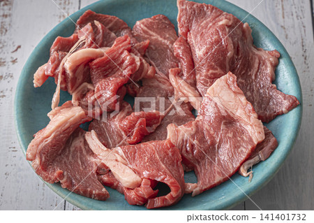 盤中牛肉:肩胛裡脊 盤中牛肉:肩胛裡脊 141401732