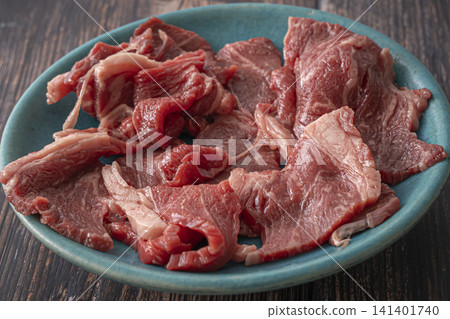 Beef on a plate: shoulder loin Beef on a plate: shoulder loin 141401740