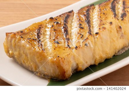 [Miyagi Prefecture] Albacore Tuna Belly Saikyo-yaki (Rare Cut) 141402024