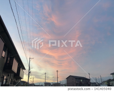 雲 雲 141405040