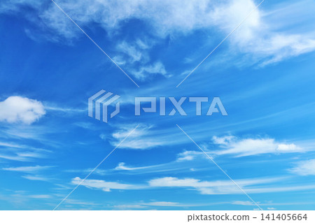 秋天天空和雲彩 秋天天空和雲彩 141405664