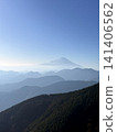 The mountain range stretching out in layers and Mount Fuji as seen from Ninotō 141406562