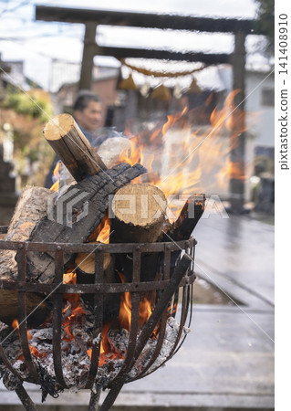 Sacred torches found at Japanese shrines. Festivals, New Year, celebrations, Japan, shrines, etc. Sacred torches found at Japanese shrines. Festivals, New Year, celebrations, Japan, shrines, etc. 141408910