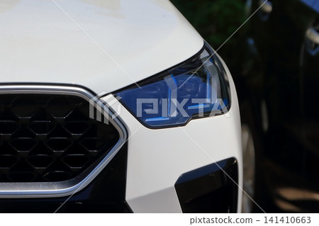 汽車前大燈 汽車前大燈 141410663