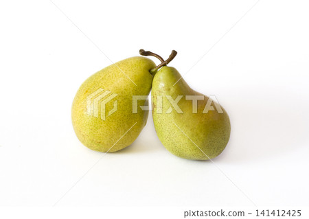 fresh slice pear on white background isolated fresh slice pear on white background isolated 141412425