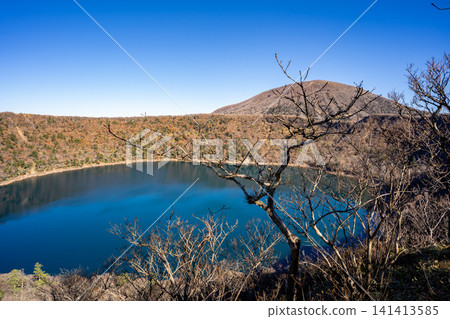 大波湖和唐國山的景色(霧島市) 大波湖和唐國山的景色(霧島市) 141413585