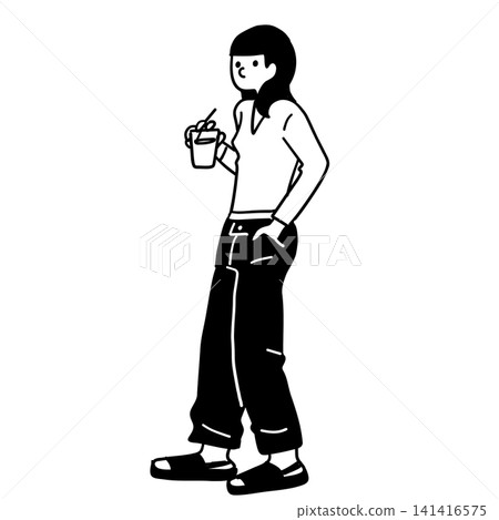 女子手捧果汁,擺姿勢 女子手捧果汁,擺姿勢 141416575