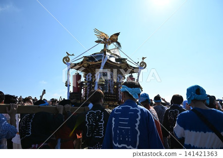 Scenes from the Hamakoshi Festival, Kanagawa Prefecture Scenes from the Hamakoshi Festival, Kanagawa Prefecture 141421363