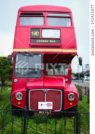 Classic double-decker bus Classic double-decker bus 141421877