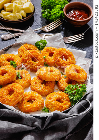 Crunchy Monterey Jack Hoops And Tomato Dip Crunchy Monterey Jack Hoops And Tomato Dip 141423392