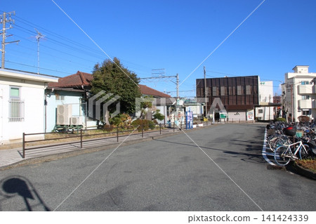 JR東海道線早川站,神奈川縣小田原市早川町,車站前。 JR東海道線早川站,神奈川縣小田原市早川町,車站前。 141424339