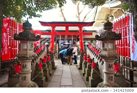 Toyokawa Inari Tokyo Branch Temple in Winter, Tokyo 141425009