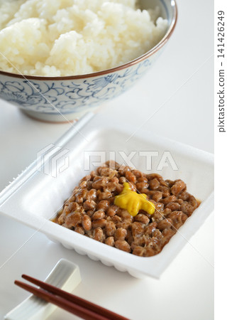 納豆(發酵大豆)和納豆米 納豆(發酵大豆)和納豆米 141426249