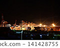 集裝箱碼頭夜景 141428755