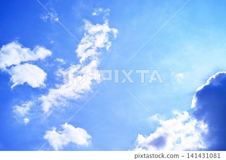 藍色的天空和雲圖像 141431081