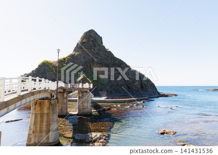 Around Bentenjima Island on the Shigeiwa coast of the Shakotan Peninsula (Autumn in Hokkaido) Around Bentenjima Island on the Shigeiwa coast of the Shakotan Peninsula (Autumn in Hokkaido) 141431536