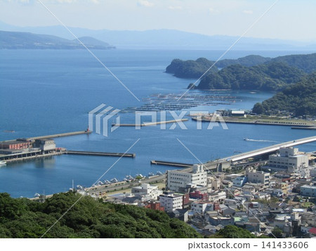 Ushibuka Port as seen from Tomiyama Daffodil Park in Ushibuka-machi, Amakusa City, Kumamoto Prefecture Ushibuka Port as seen from Tomiyama Daffodil Park in Ushibuka-machi, Amakusa City, Kumamoto Prefecture 141433606