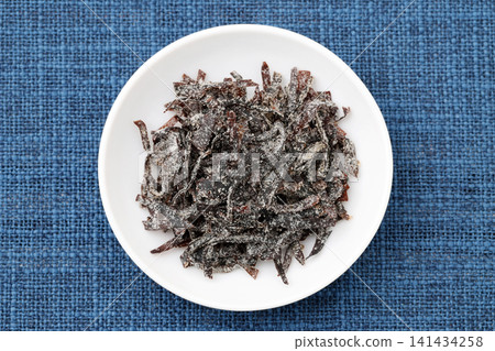 Salt kelp Salt kelp 141434258